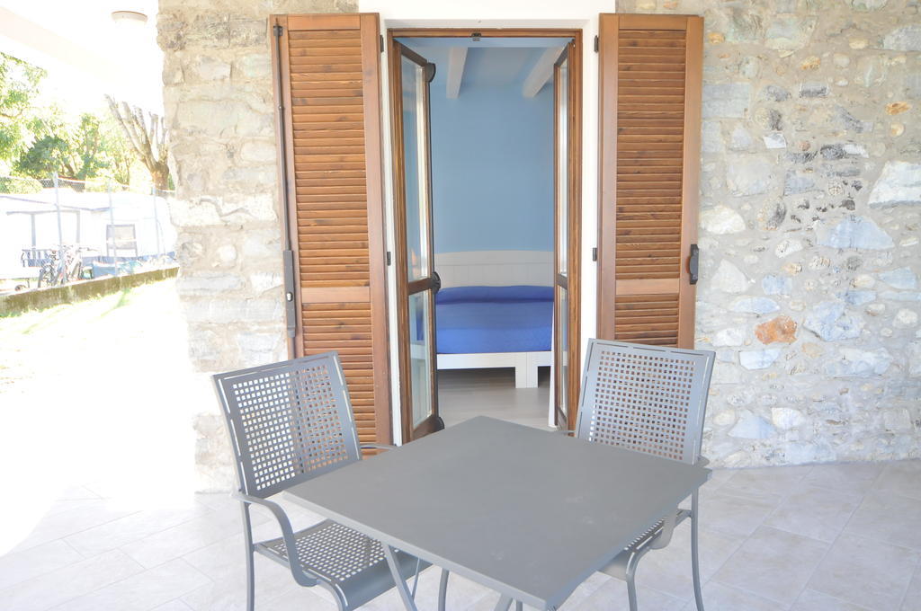 Villa Carolina Domaso Room photo